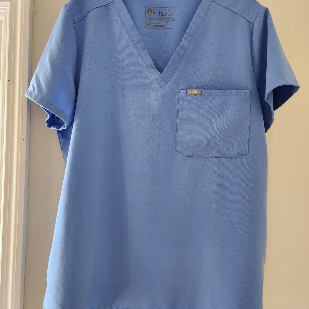 Figs. ceil blue. size large. 1 pocket
